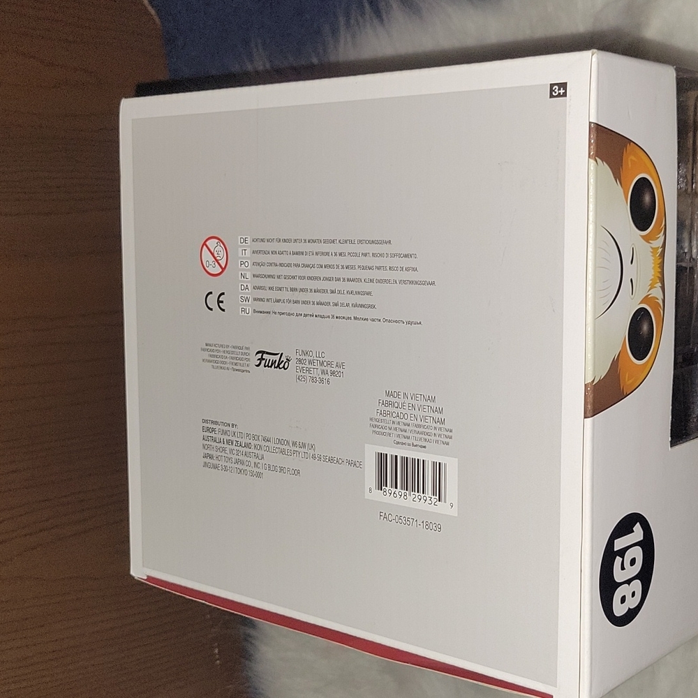 Funko pop 10" Porg bobble head - Picture 5 of 5